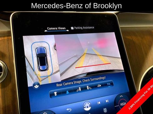 Used 2025 Mercedes-Benz GLC 300 4MATIC image 27