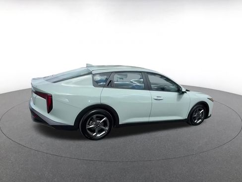 Used 2025 Kia K4 FWD image 11