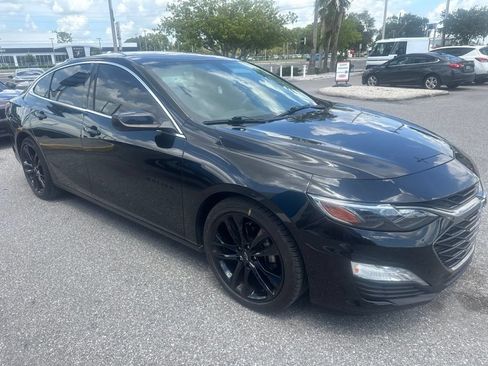 Used 2021 Chevrolet Malibu LT w/ Midnight Edition FWD image 3