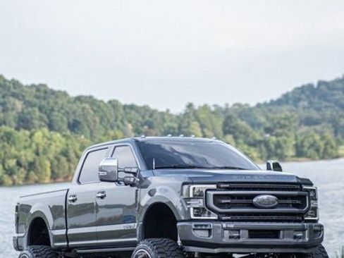 Used 2022 Ford F250 Platinum image 1