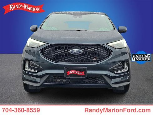 Used 2023 Ford Edge ST image 2