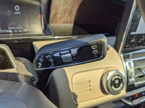 Used 2022 Lincoln Navigator Reserve image 32