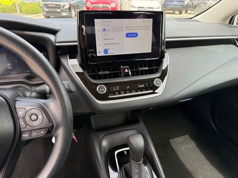 Used 2026 Toyota Corolla LE image 21