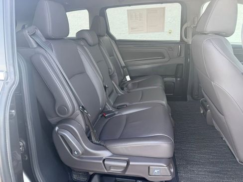 Used 2022 Honda Odyssey EX-L image 25