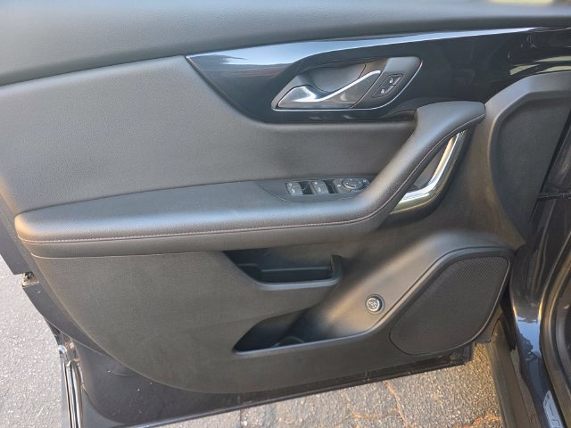 Used 2022 Chevrolet Blazer Premier FWD image 10