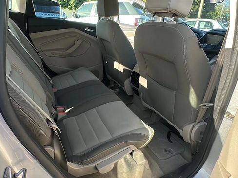 Used 2013 Ford C-MAX SE FWD image 32