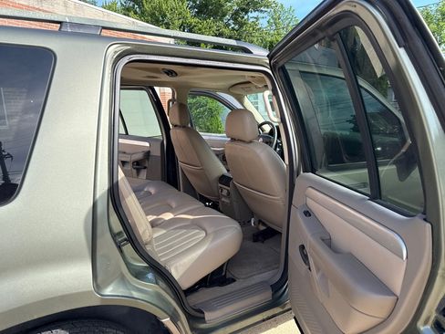 Used 2004 Mercury Mountaineer 2WD image 13