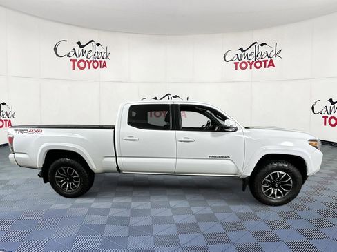 Used 2022 Toyota Tacoma TRD Sport image 9