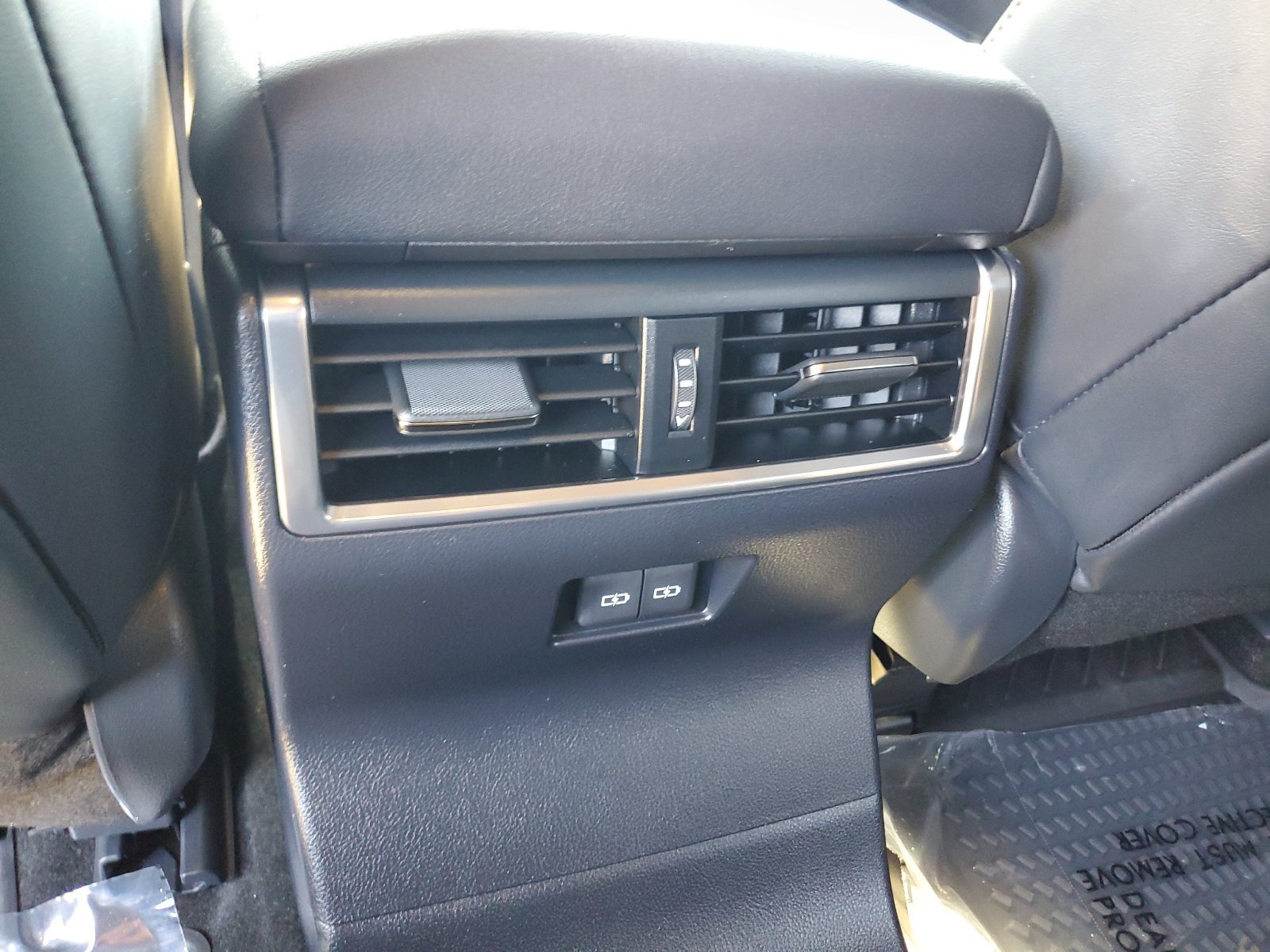 Used 2026 Lexus GX 550 w/ Accessory Package (32) AWD/4WD image 12