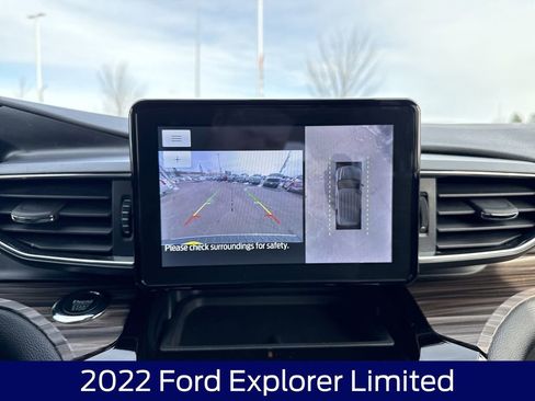 Used 2022 Ford Explorer Limited w/ Class IV Trailer Tow Package image 24