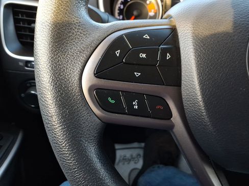 Used 2020 Jeep Cherokee Latitude image 24