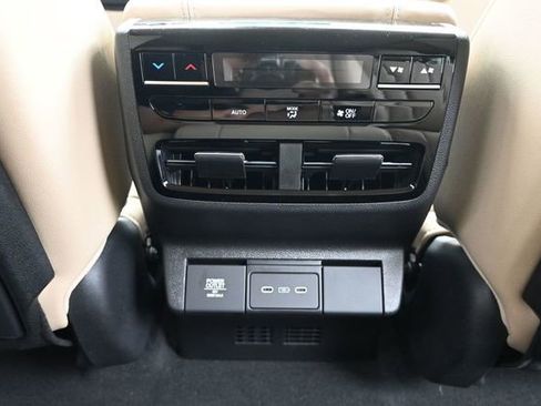 New 2026 Acura MDX SH-AWD image 16