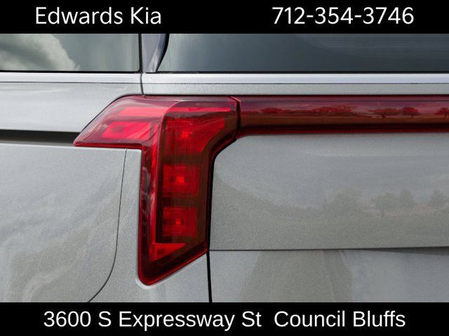 New 2027 Kia Carnival EX FWD image 13