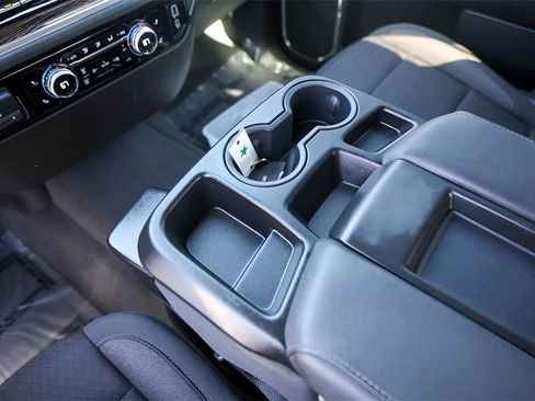 Used 2024 GMC Sierra 1500 SLE image 23