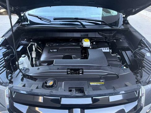 Used 2022 Nissan Pathfinder Platinum w/ Cargo Package AWD/4WD image 40