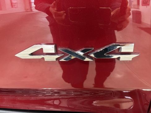 Certified 2019 RAM 1500 Laramie image 8