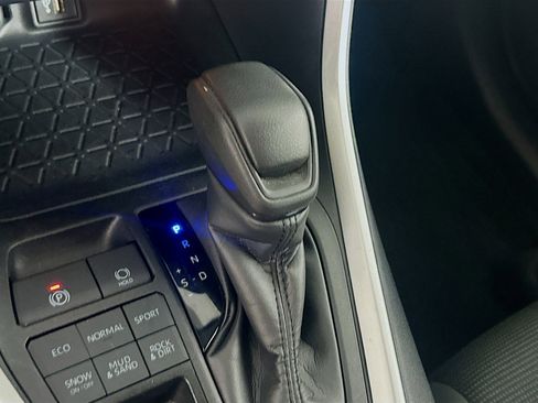 Used 2024 Toyota RAV4 LE image 23