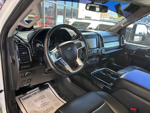 Used 2021 Ford F250 Lariat image 8