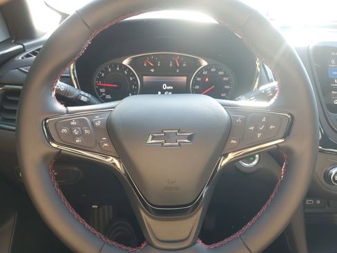 Used 2024 Chevrolet Equinox RS w/ RS Leather Package image 20