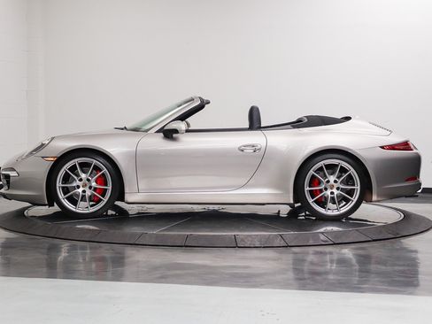 Used 2013 Porsche 911 Carrera S RWD image 10