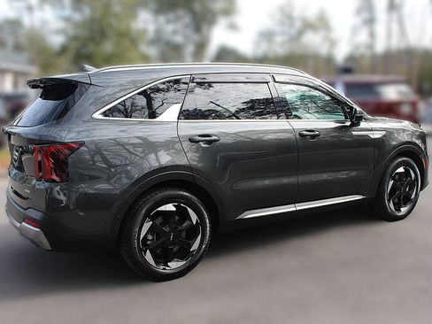 Certified 2025 Kia Sorento SX Prestige image 10