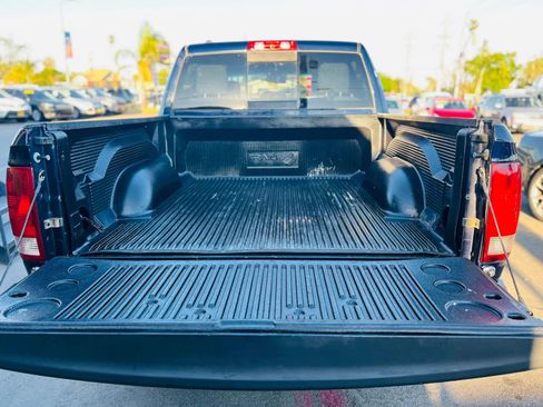 Used 2016 RAM 1500 Classic SLT image 18