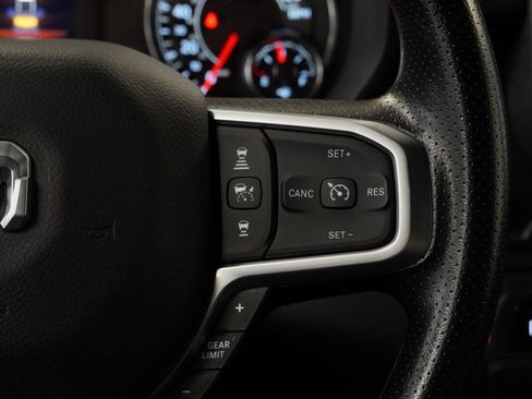 Certified 2025 RAM 1500 Tradesman AWD/4WD image 38