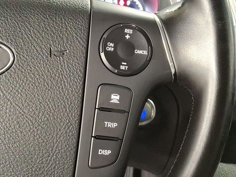 Used 2012 Hyundai Genesis 4.6 image 21