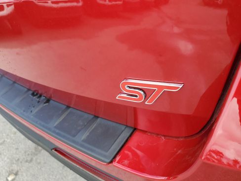 New 2026 Ford Explorer ST w/ Sun And Sound Package image 8