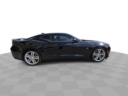 Used 2016 Chevrolet Camaro SS image 9