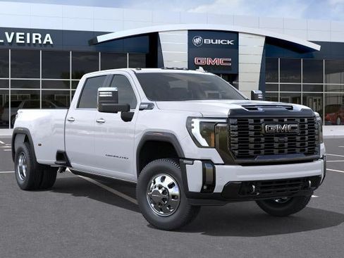 New 2026 GMC Sierra 3500 Denali Ultimate w/ LPO, Black Badging Package AWD/4WD image 7