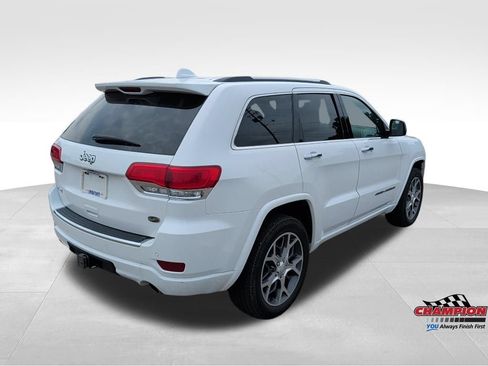 Used 2020 Jeep Grand Cherokee Overland AWD/4WD image 4
