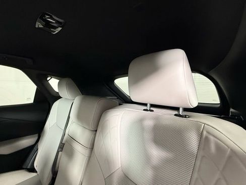 Used 2023 Lexus RX 350 Premium image 22