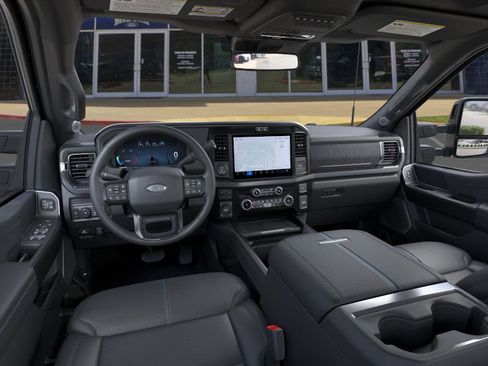 New 2026 Ford F250 Platinum w/ FX4 Off-Road Package image 9