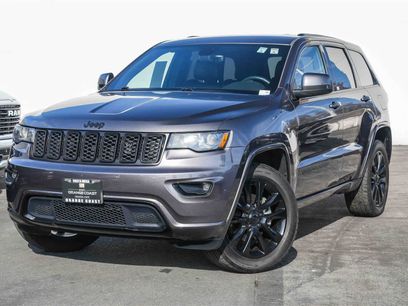 Used 2017 Jeep Grand Cherokee Altitude