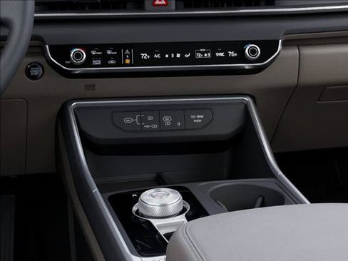 Used 2026 Kia Carnival SX FWD image 23