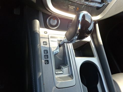 Certified 2024 Nissan Murano SV w/ SV Midnight Edition Package AWD/4WD image 19