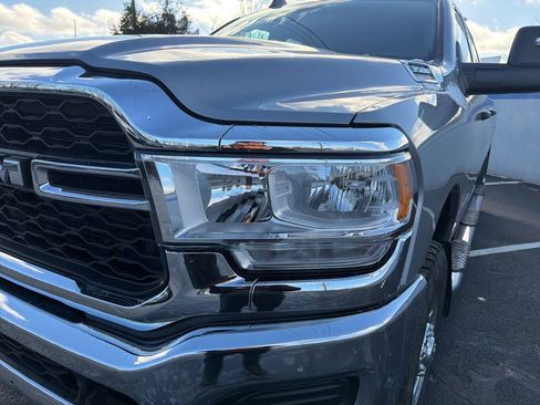 Used 2024 RAM 3500 Tradesman w/ Chrome Appearance Group image 9