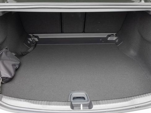 New 2026 Mercedes-Benz C 300 4MATIC Sedan image 28