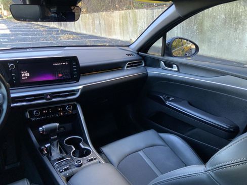 Used 2022 Kia K5 GT-Line image 15