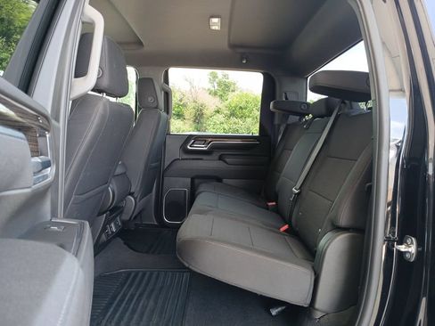 Used 2025 Chevrolet Silverado 3500 LT w/ Safety Package AWD/4WD image 26
