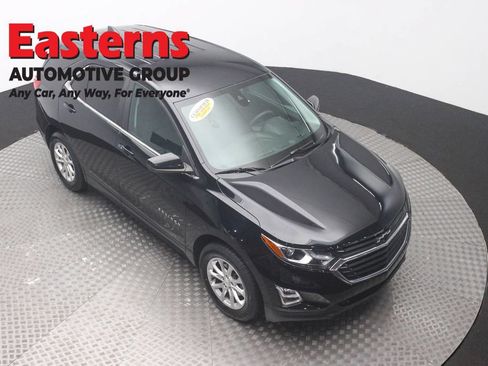 Used 2021 Chevrolet Equinox LT AWD/4WD image 3