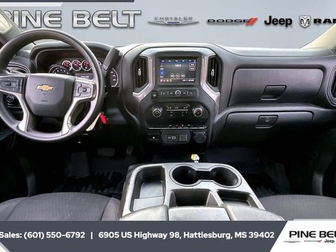 Used 2023 Chevrolet Silverado 2500 Custom w/ Gooseneck/5TH Wheel Package image 13