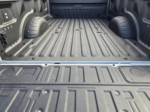 Used 2026 Ford F350 XLT w/ 360-Degree Camera Package image 30