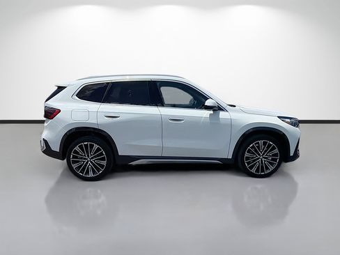 New 2026 BMW X1 xDrive28i w/ Convenience Package AWD/4WD image 2