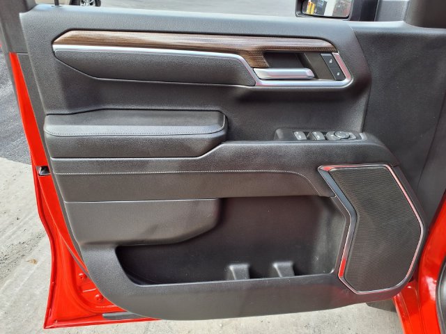 Used 2023 Chevrolet Silverado 1500 RST AWD/4WD image 12