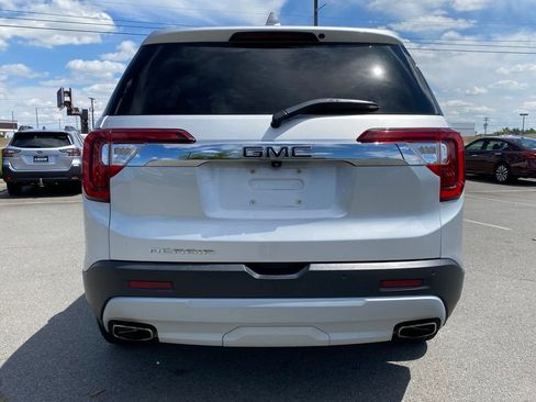 Used 2020 GMC Acadia SLE w/ LPO, Floor Liner Package FWD image 6