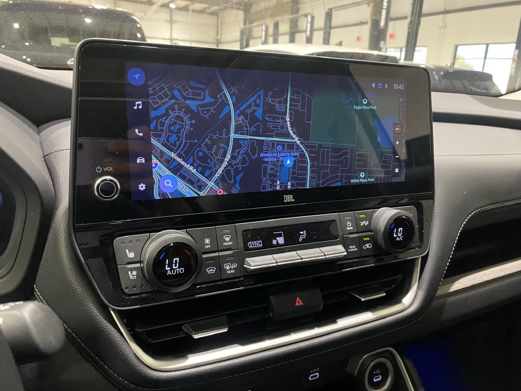 Used 2025 Toyota Grand Highlander AWD image 7