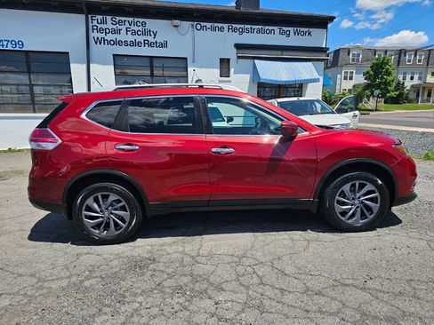 Used 2016 Nissan Rogue SL w/ SL Premium Package AWD/4WD image 4
