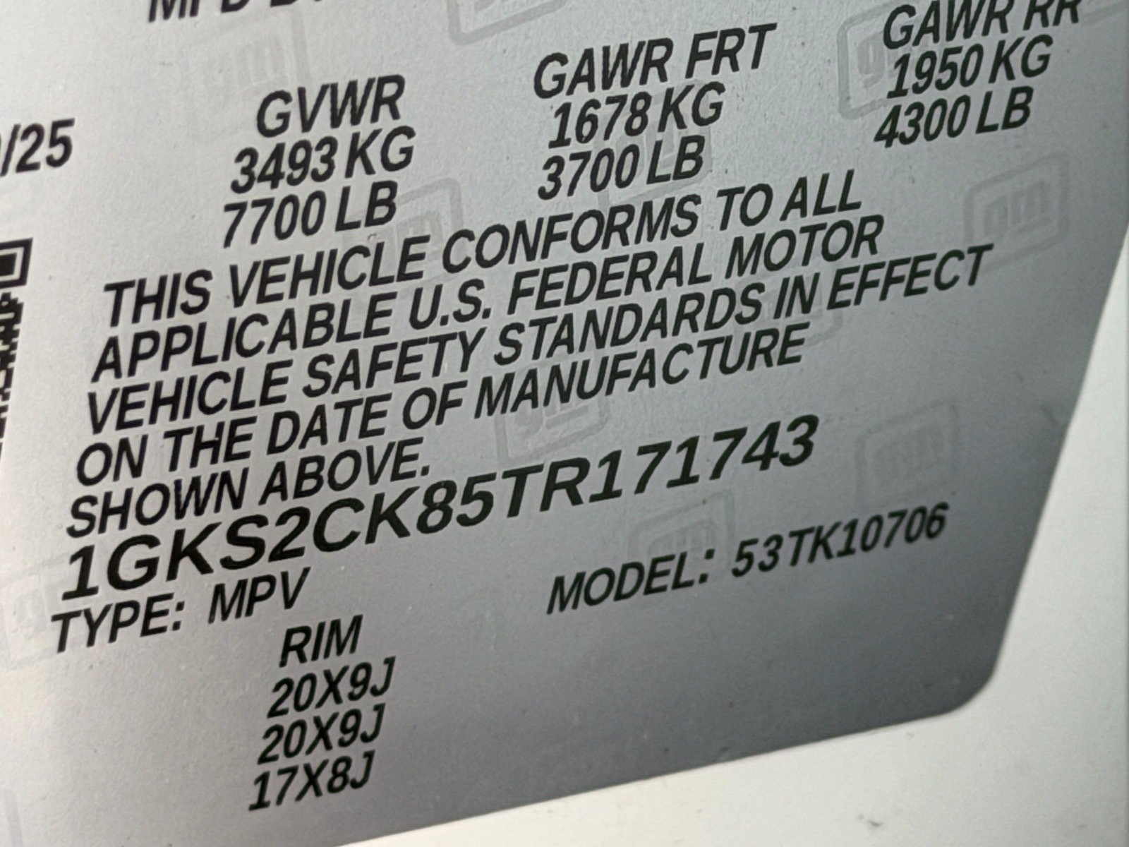 Used 2026 GMC Yukon AT4 w/ AT4 Premium Plus Package AWD/4WD image 41
